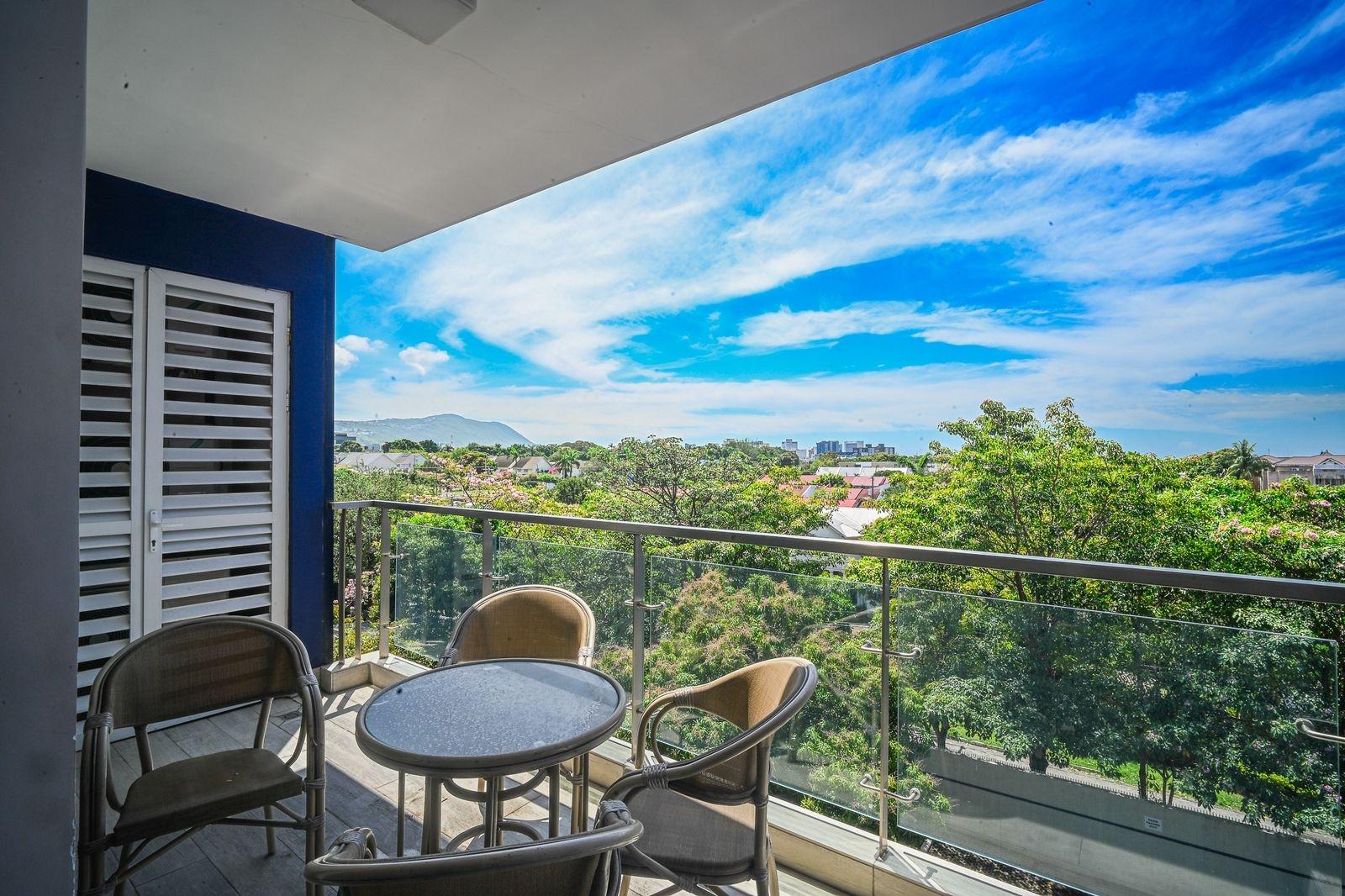 Fourth image of 410-20 South Avenue in Kingston 10, St. Andrew, Jamaica - property is For Sale