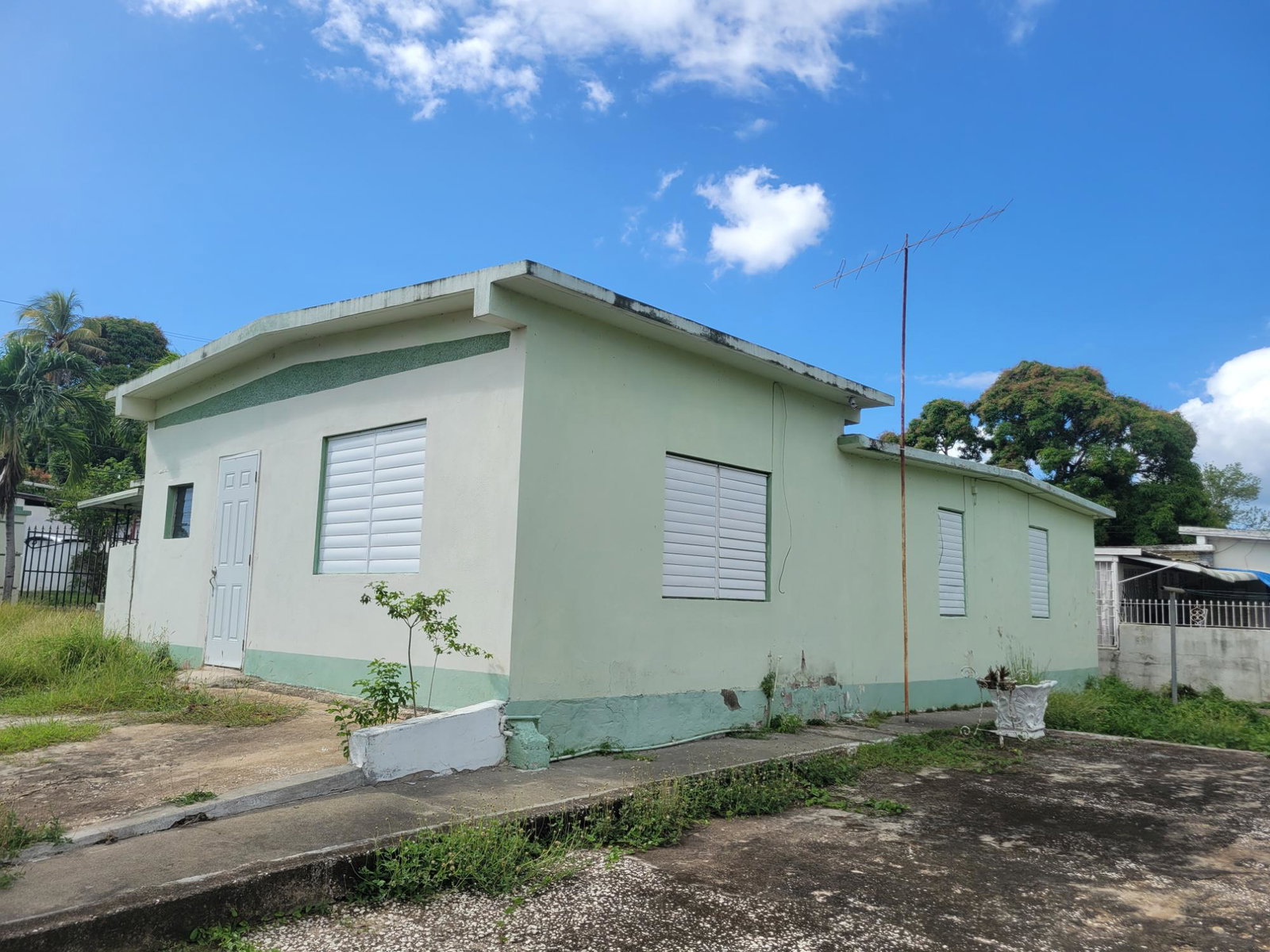 Eighth image of 2 Renfield Drive in Ensom City, St. Catherine, Jamaica - property is For Sale