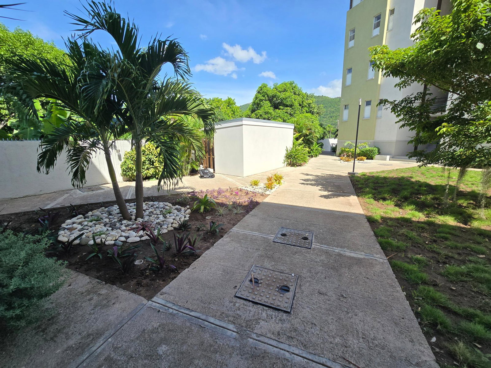 Second image of b 209-1 Queensbury Drive in Kingston 19, St. Andrew, Jamaica - property is For Rent