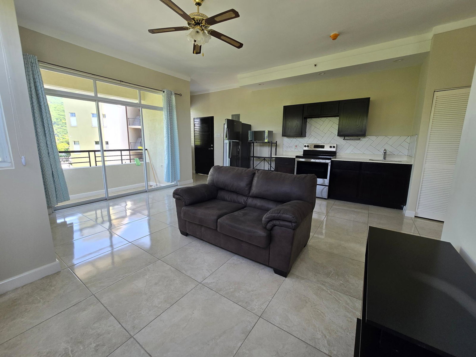 Twelfth image of b 209-1 Queensbury Drive in Kingston 19, St. Andrew, Jamaica - property is For Rent
