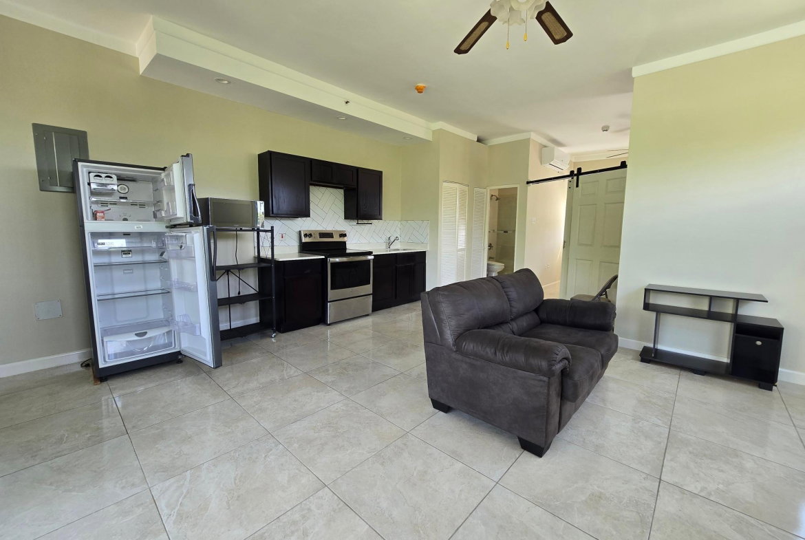Thirteenth image of b 209-1 Queensbury Drive in Kingston 19, St. Andrew, Jamaica - property is For Rent