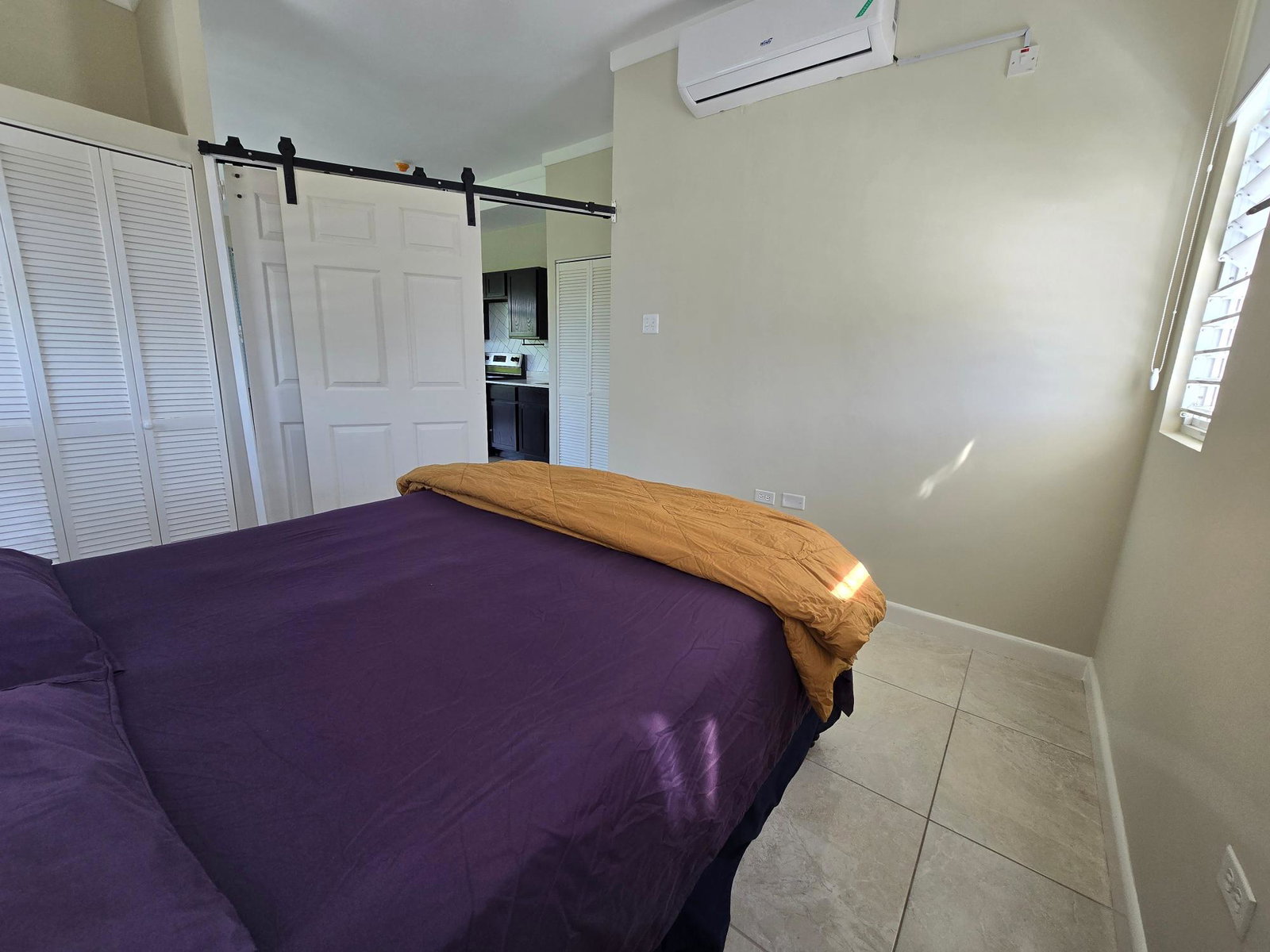 Sixth image of b 209-1 Queensbury Drive in Kingston 19, St. Andrew, Jamaica - property is For Rent