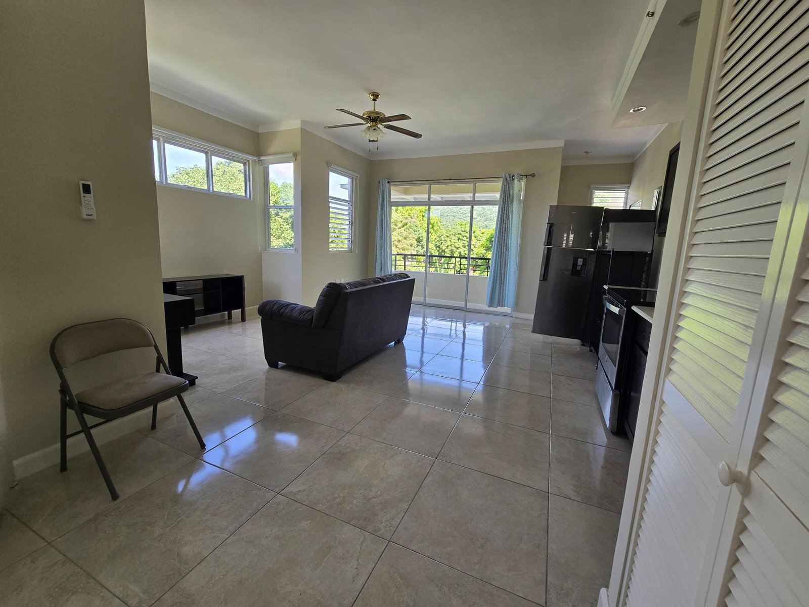 Eighth image of b 209-1 Queensbury Drive in Kingston 19, St. Andrew, Jamaica - property is For Rent