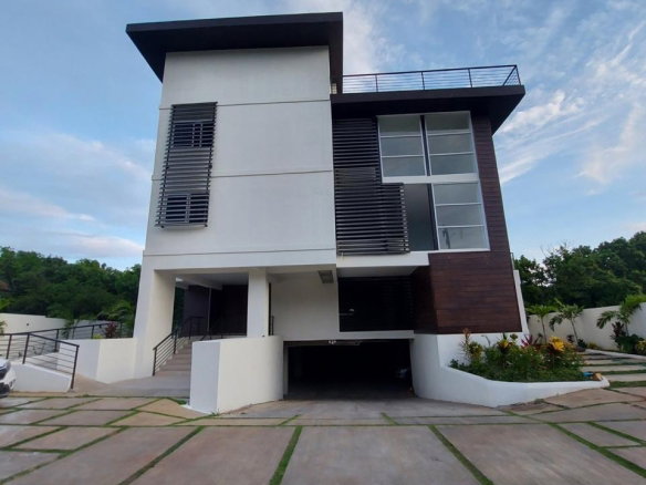 First image of 71 Border Avenue in Havendale, St. Andrew, Jamaica - property is For Sale