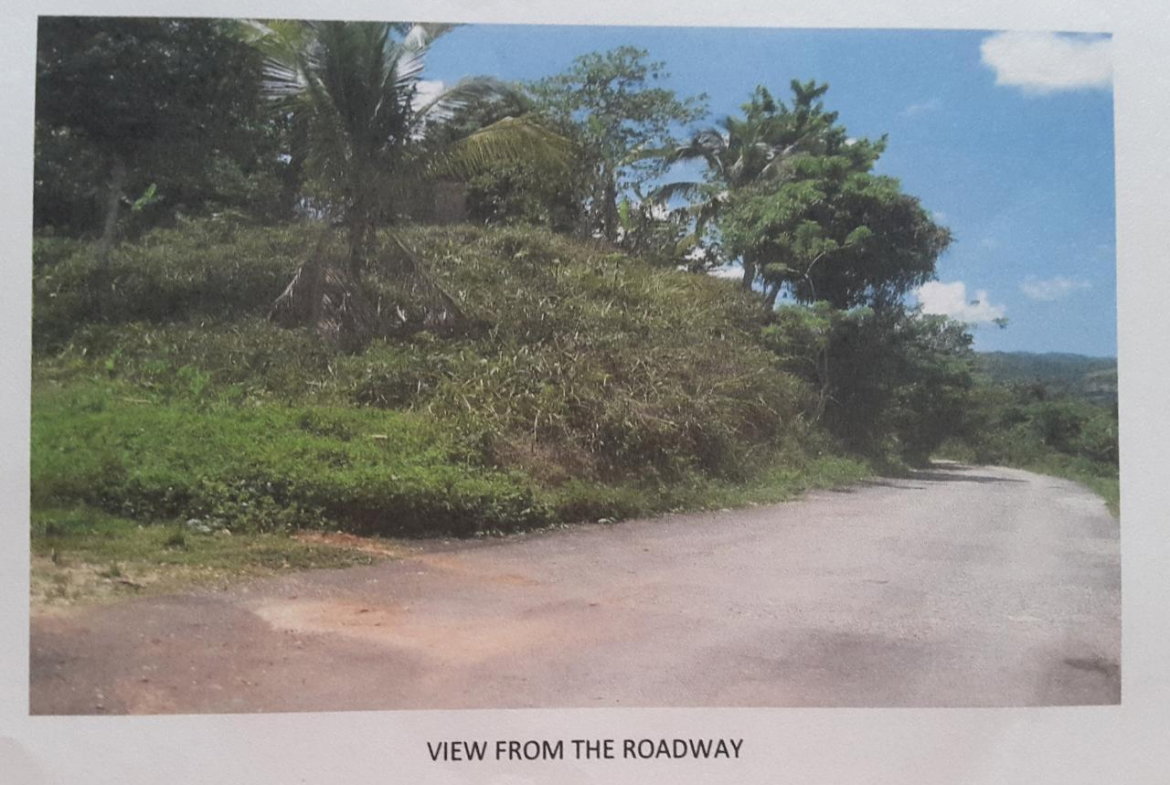 Second image of Claremont in Claremont Park, St. Elizabeth, Jamaica - property is For Sale