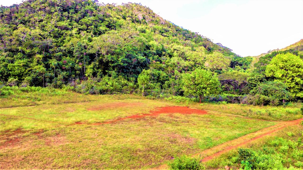 Second image of Ashley's Canoe Valley in Chapleton, Clarendon, Jamaica - property is For Sale