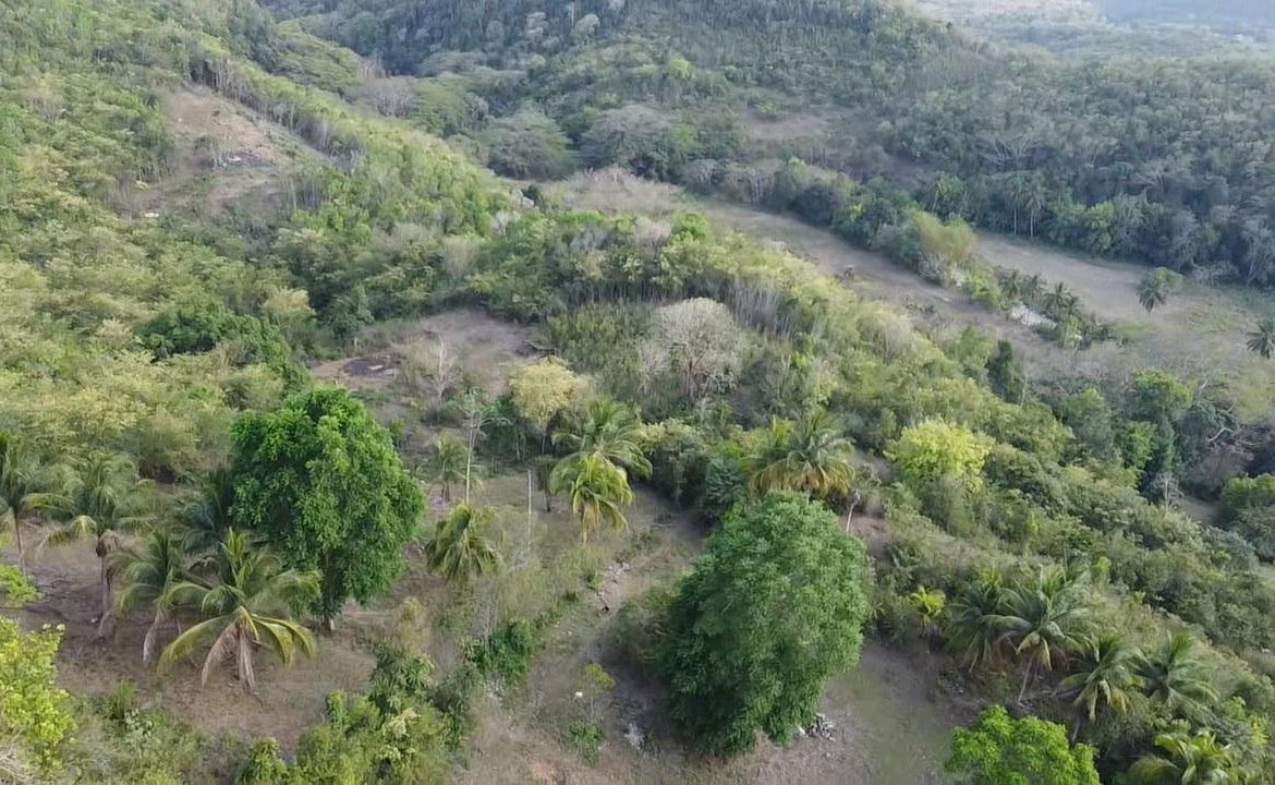 Ninth image of Rock River,retreat,claren in Rock River, Clarendon, Jamaica - property is For Sale