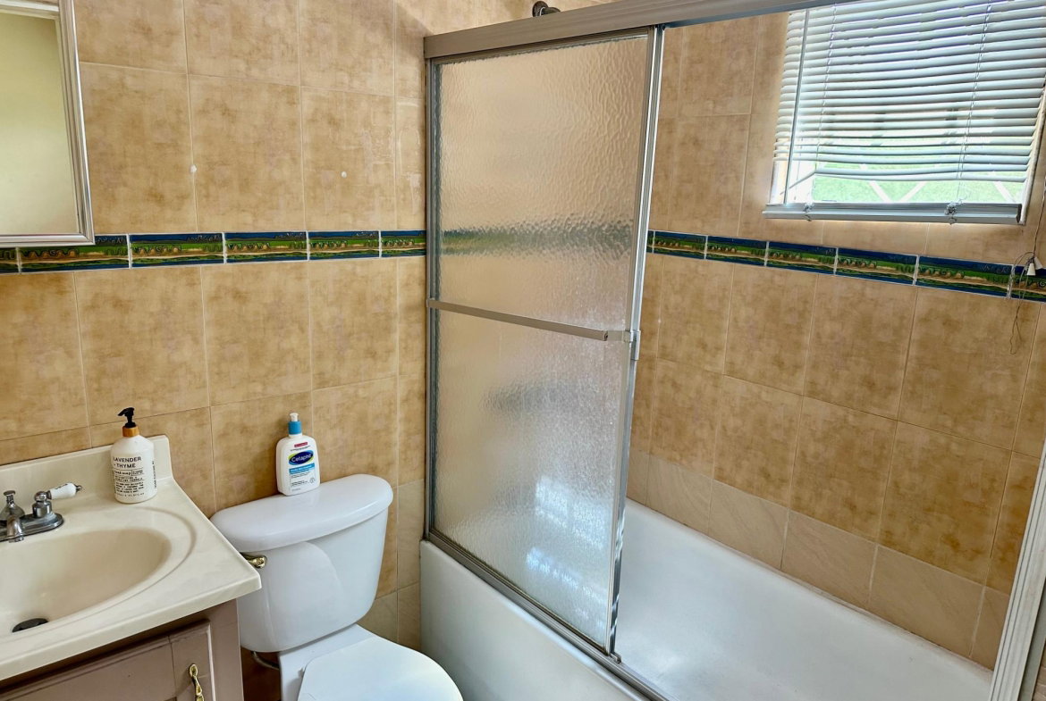 Thirteenth image of 1-2 Hillary Avenue in Kingston 10, St. Andrew, Jamaica - property is For Sale