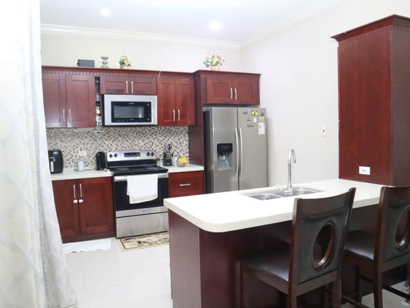 Thirteenth image of 3-19 Sunrise Drive, Kingston 1 in Kingston 19, St. Andrew, Jamaica - property is For Rent