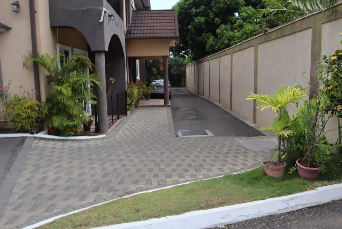 Third image of 3-19 Sunrise Drive, Kingston 1 in Kingston 19, St. Andrew, Jamaica - property is For Rent
