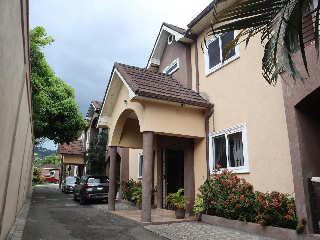 2-Bedroom-Apartment-for-Rent-in-Kingston-19-Modern-Amenities Fourth image of 3-19 Sunrise Drive, Kingston 1 in Kingston 19, St. Andrew, Jamaica - property is For Rent