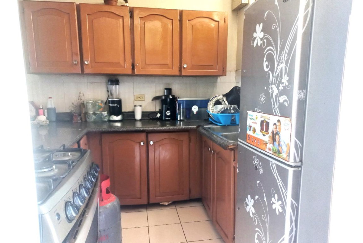Sixth image of Apt#204-oakwood Constant Spring Road, Kgn in Kingston 8, St. Andrew, Jamaica - property is For Sale