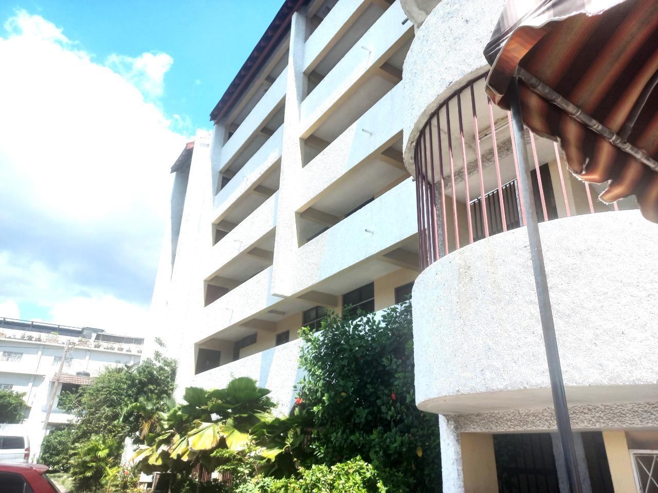 Ninth image of Apt#204-oakwood Constant Spring Road, Kgn in Kingston 8, St. Andrew, Jamaica - property is For Sale