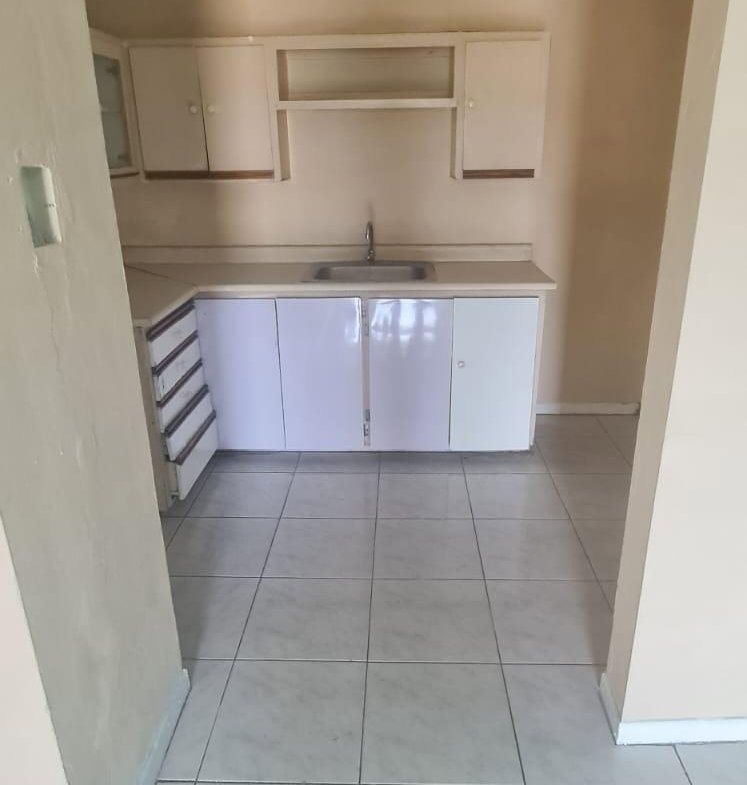 Eighth image of 11e-2 Gilmour Drive in KINGSTON, Kingston, Jamaica - property is For Sale