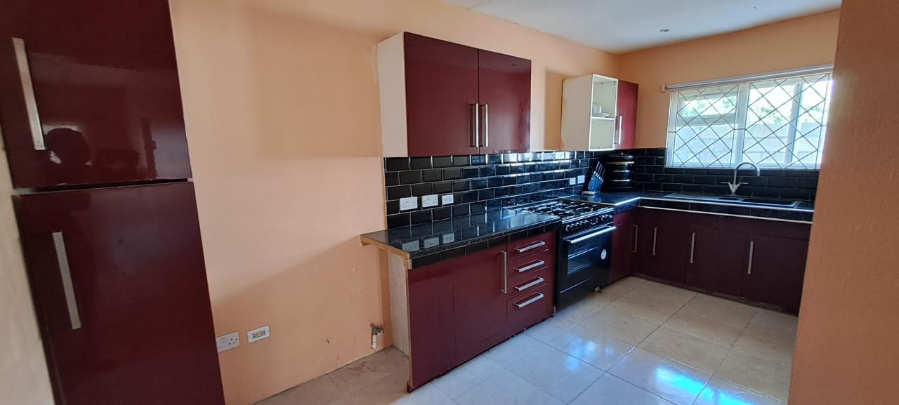 Fifth image of 3- Three Oaks Gardens in Kingston 19, St. Andrew, Jamaica - property is For Rent