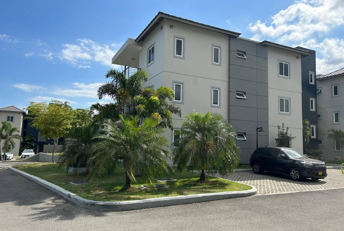 First image of 31d-16 Garden Close in Kingston 8, St. Andrew, Jamaica - property is For Rent