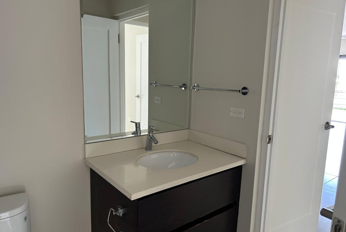 Eighteenth image of 31d-16 Garden Close in Kingston 8, St. Andrew, Jamaica - property is For Rent