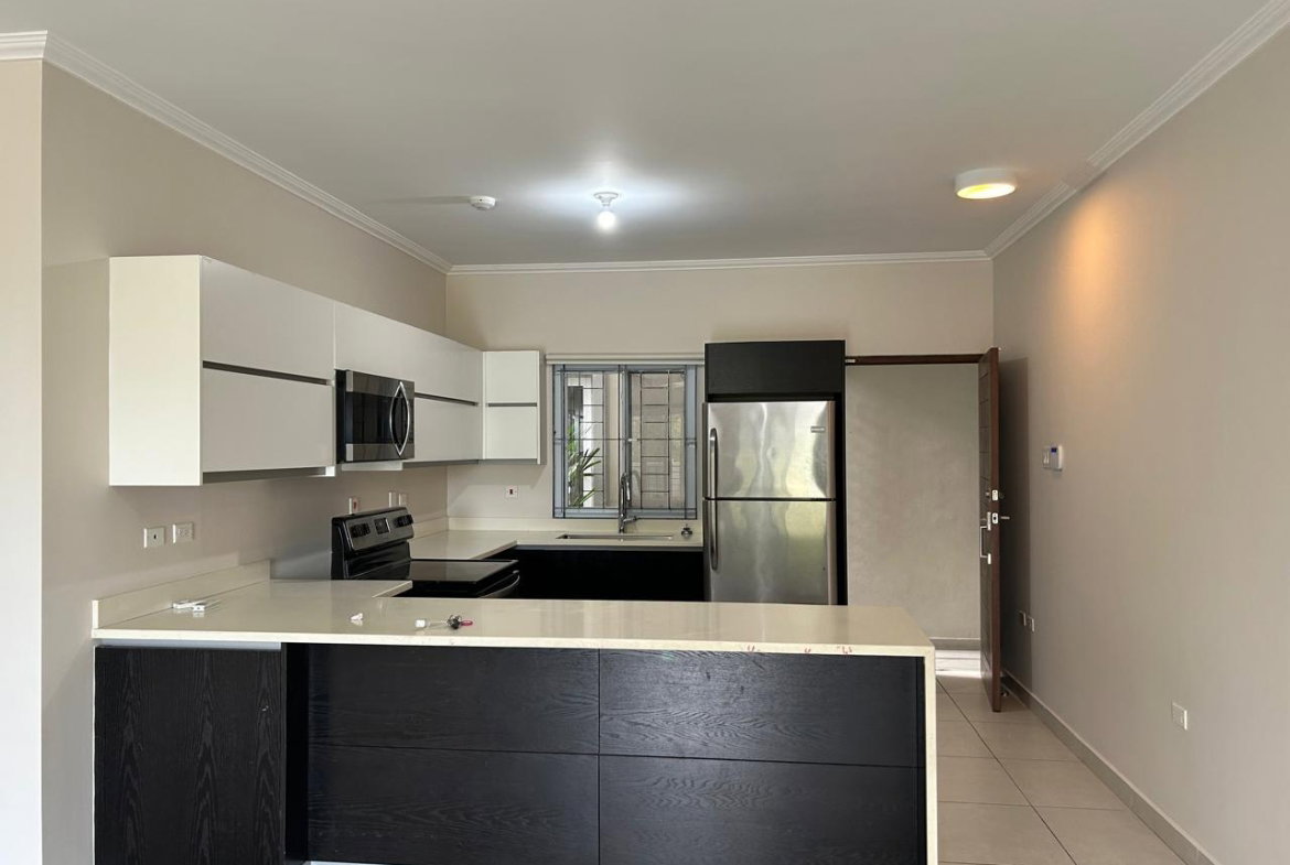 Third image of 31d-16 Garden Close in Kingston 8, St. Andrew, Jamaica - property is For Rent