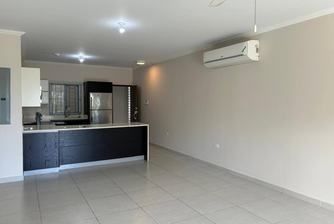 Seventh image of 31d-16 Garden Close in Kingston 8, St. Andrew, Jamaica - property is For Rent