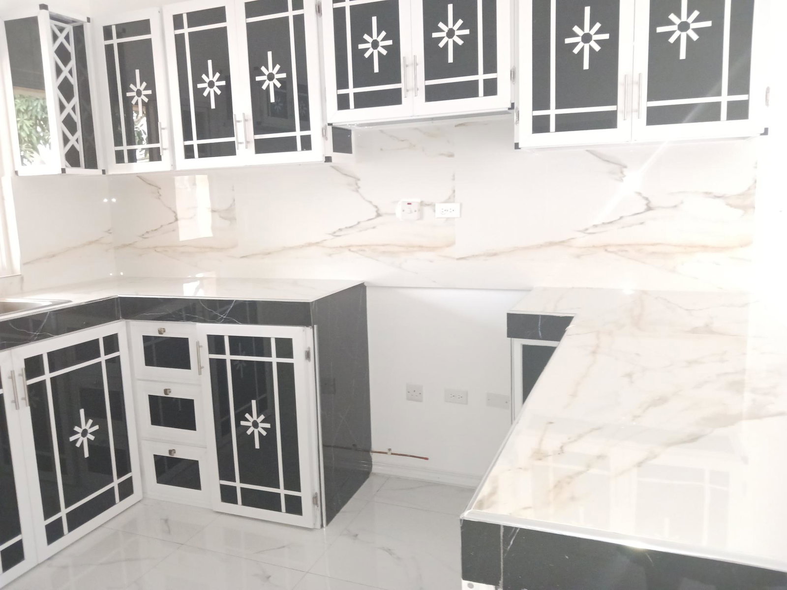 Fourth image of Unit#2-84 Carnival Close in Greater Portmore, St. Catherine, Jamaica - property is For Rent