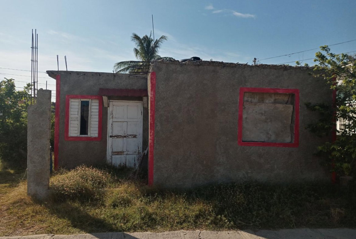 Second image of 4 East Greater Portmore in Greater Portmore, St. Catherine, Jamaica - property is For Sale