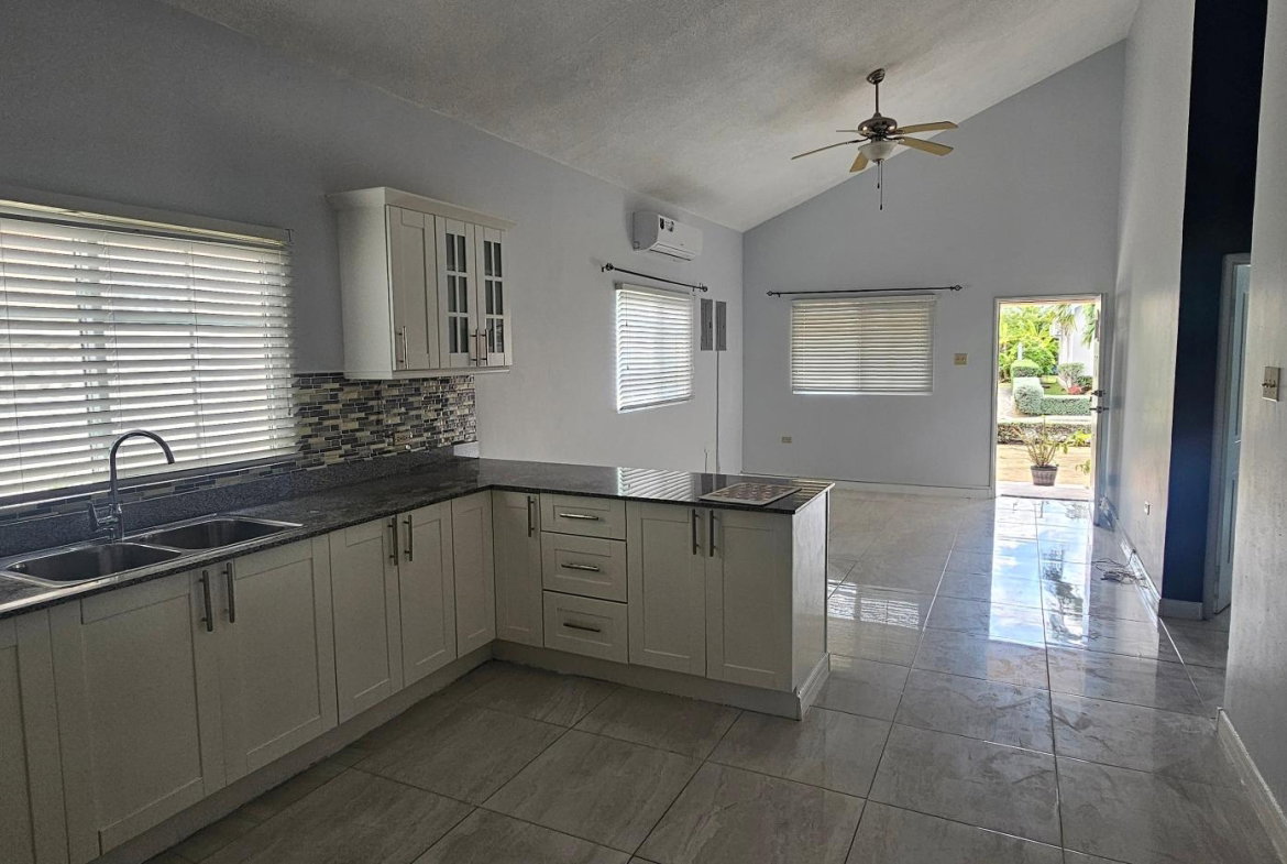 Thirteenth image of B99 Caymanas Country Club Est in Caymanas Estates, St. Catherine, Jamaica - property is For Rent