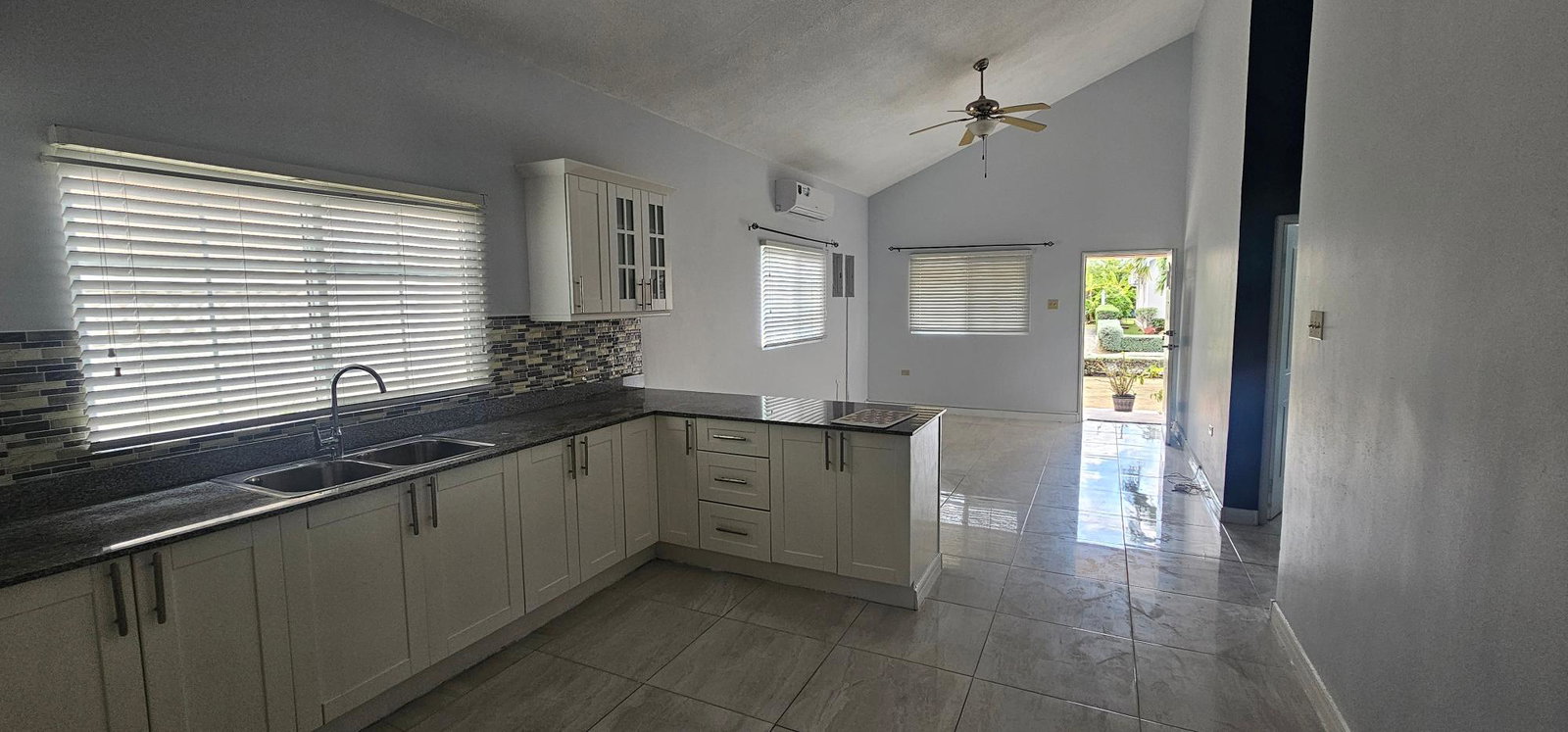 Thirteenth image of B99 Caymanas Country Club Est in Caymanas Estates, St. Catherine, Jamaica - property is For Rent