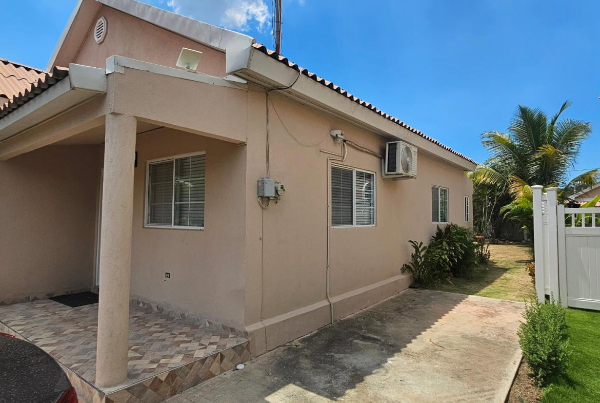 Third image of B99 Caymanas Country Club Est in Caymanas Estates, St. Catherine, Jamaica - property is For Rent