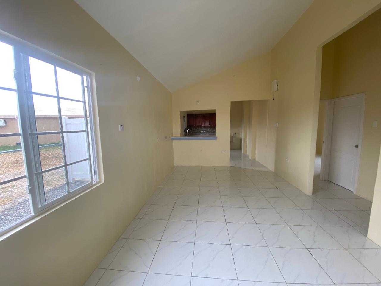 Seventh image of 3-1282 Phoenix Park Village in Greater Portmore, St. Catherine, Jamaica - property is For Rent