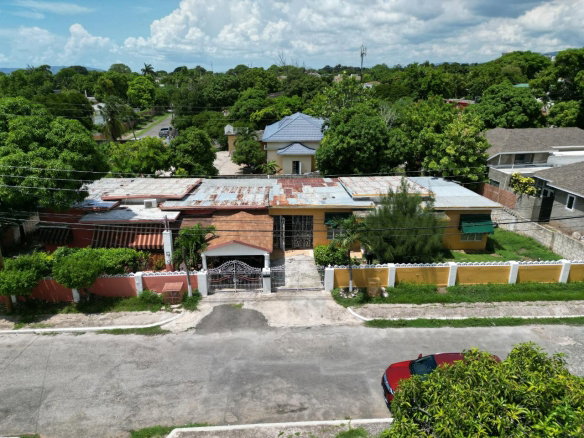 First image of 1 Shalimar Avenue, Kgn 3 in Vineyard Town, St. Andrew, Jamaica - property is For Sale