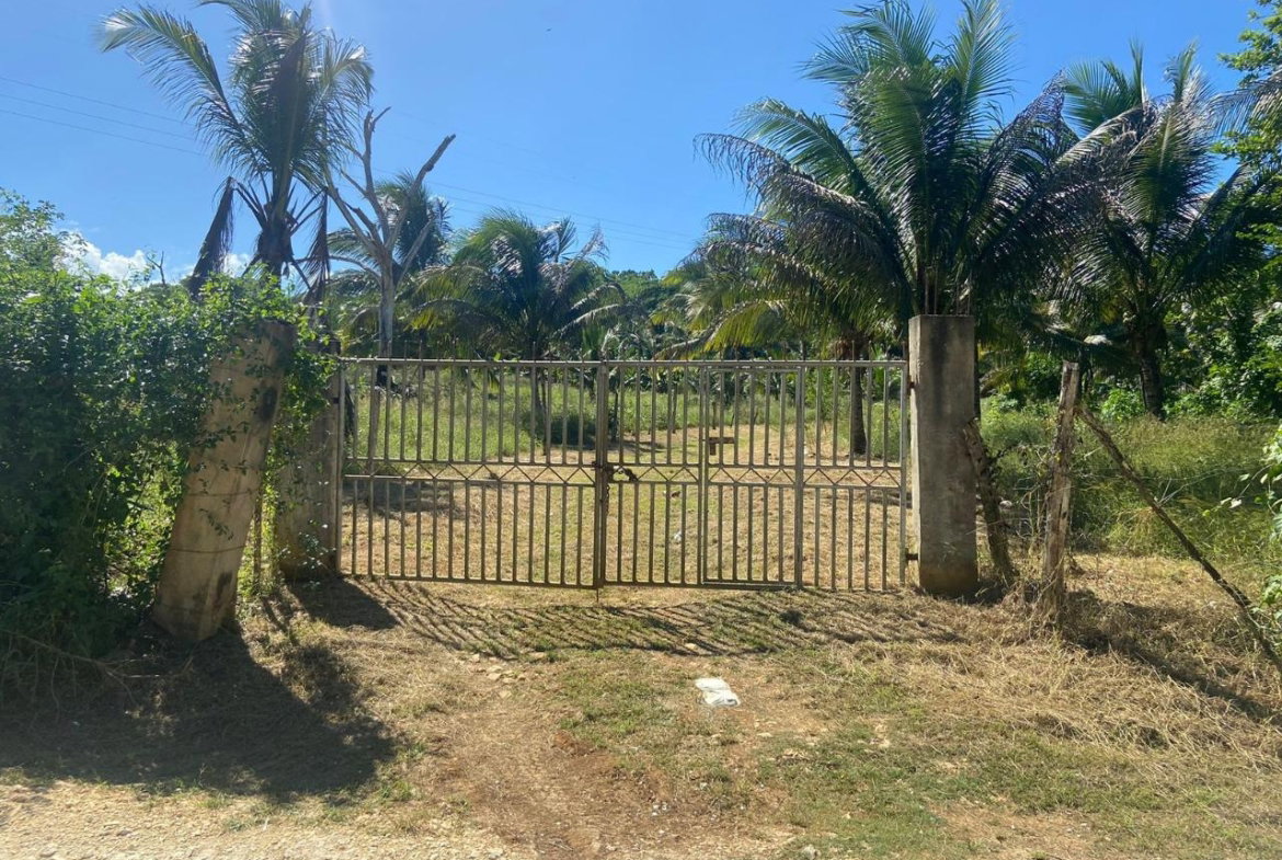 First image of Summer Hill in Martha Brae, Trelawny, Jamaica - property is For Sale