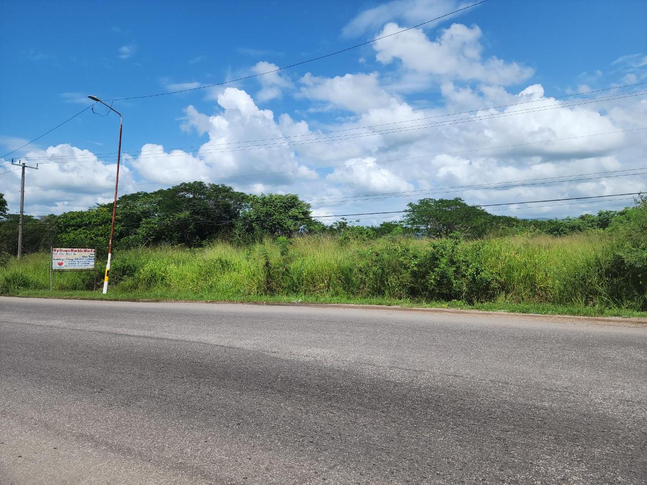 Fourth image of Georges Pen in Four Paths, Clarendon, Jamaica - property is For Sale