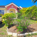 First image of Holland Estate in HOLLAND ESTATE, Trelawny, Jamaica - property is For Rent