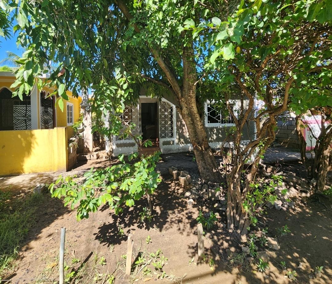 First image of 655 East Sabina South East 46 in Greater Portmore, St. Catherine, Jamaica - property is For Sale