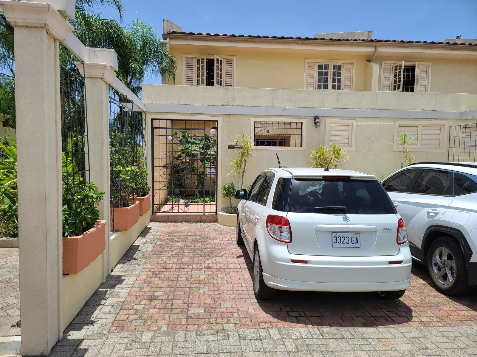 Second image of 1-1 Marley Road, Kingston 6 in Kingston 6, St. Andrew, Jamaica - property is For Rent