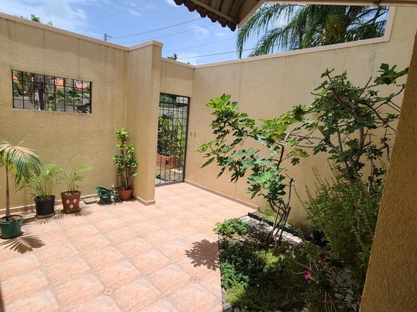 Fourth image of 1-1 Marley Road, Kingston 6 in Kingston 6, St. Andrew, Jamaica - property is For Rent