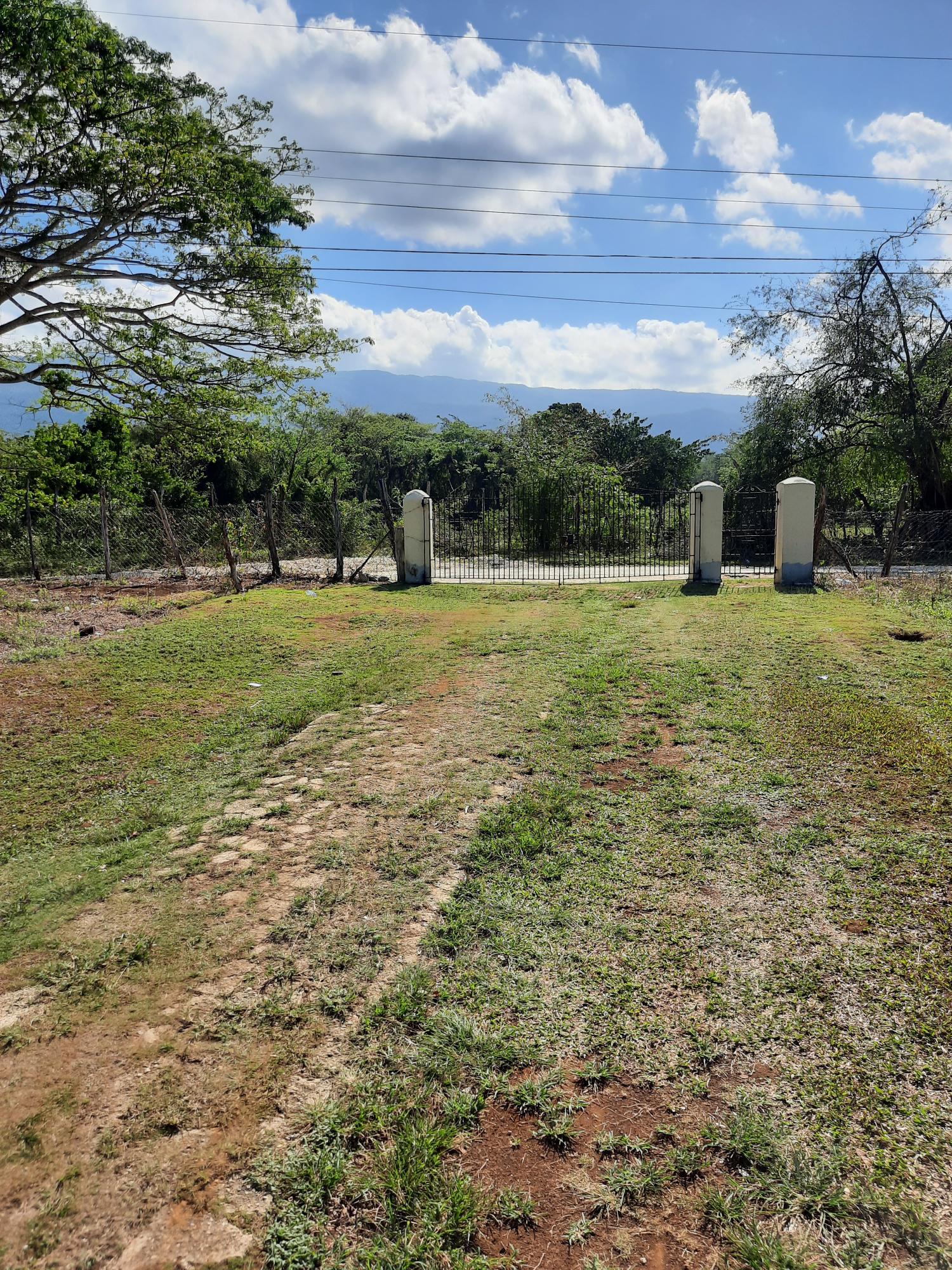 Fourteenth image of 35 Goshen, St. Elizabeth in Santa Cruz, St. Elizabeth, Jamaica - property is For Sale