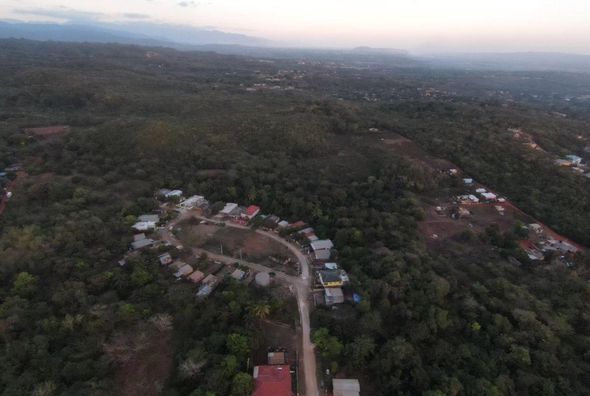 Twentieth image of Dark Hole- Kitson Town in KITSON TOWN, St. Catherine, Jamaica - property is For Sale
