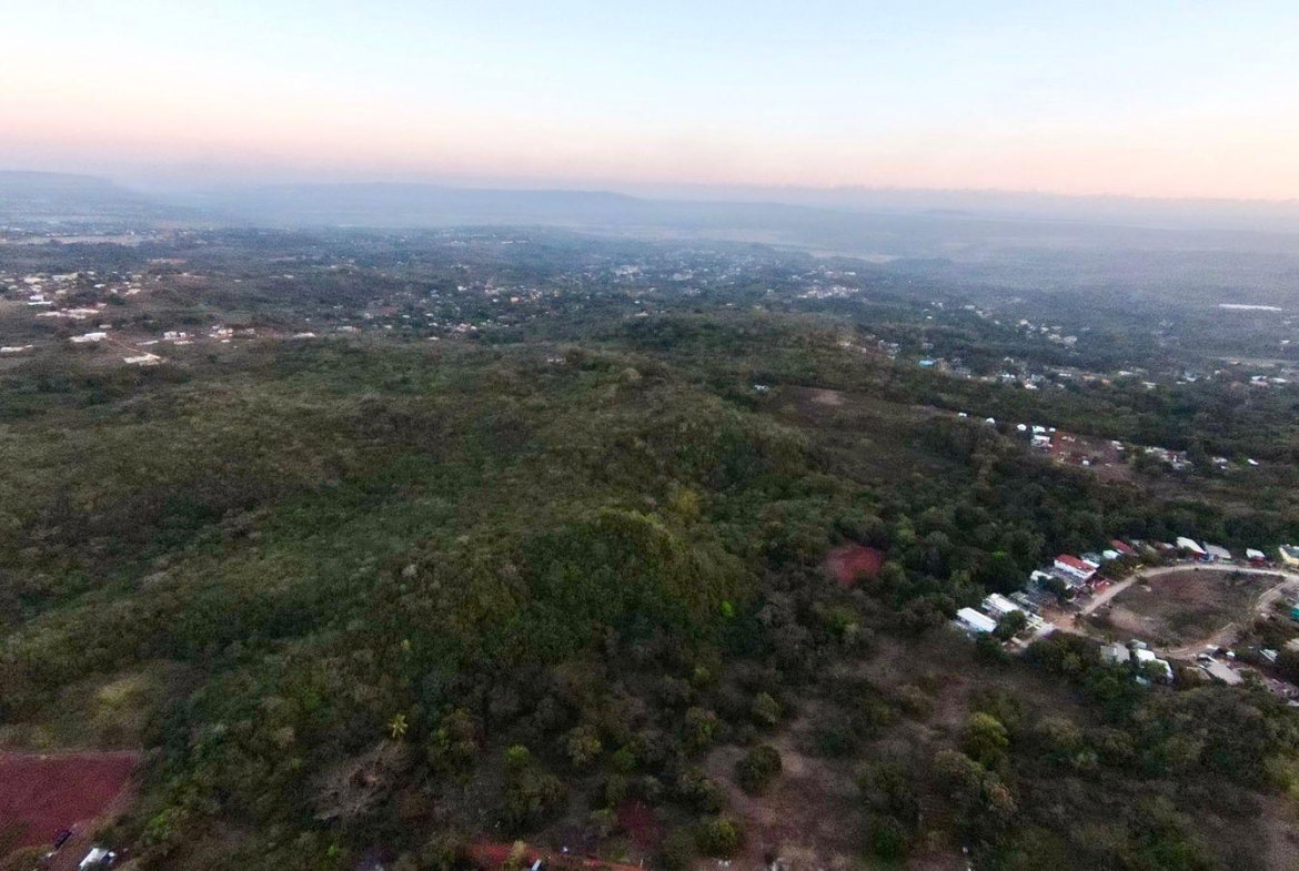 Twenty-First image of Dark Hole- Kitson Town in KITSON TOWN, St. Catherine, Jamaica - property is For Sale