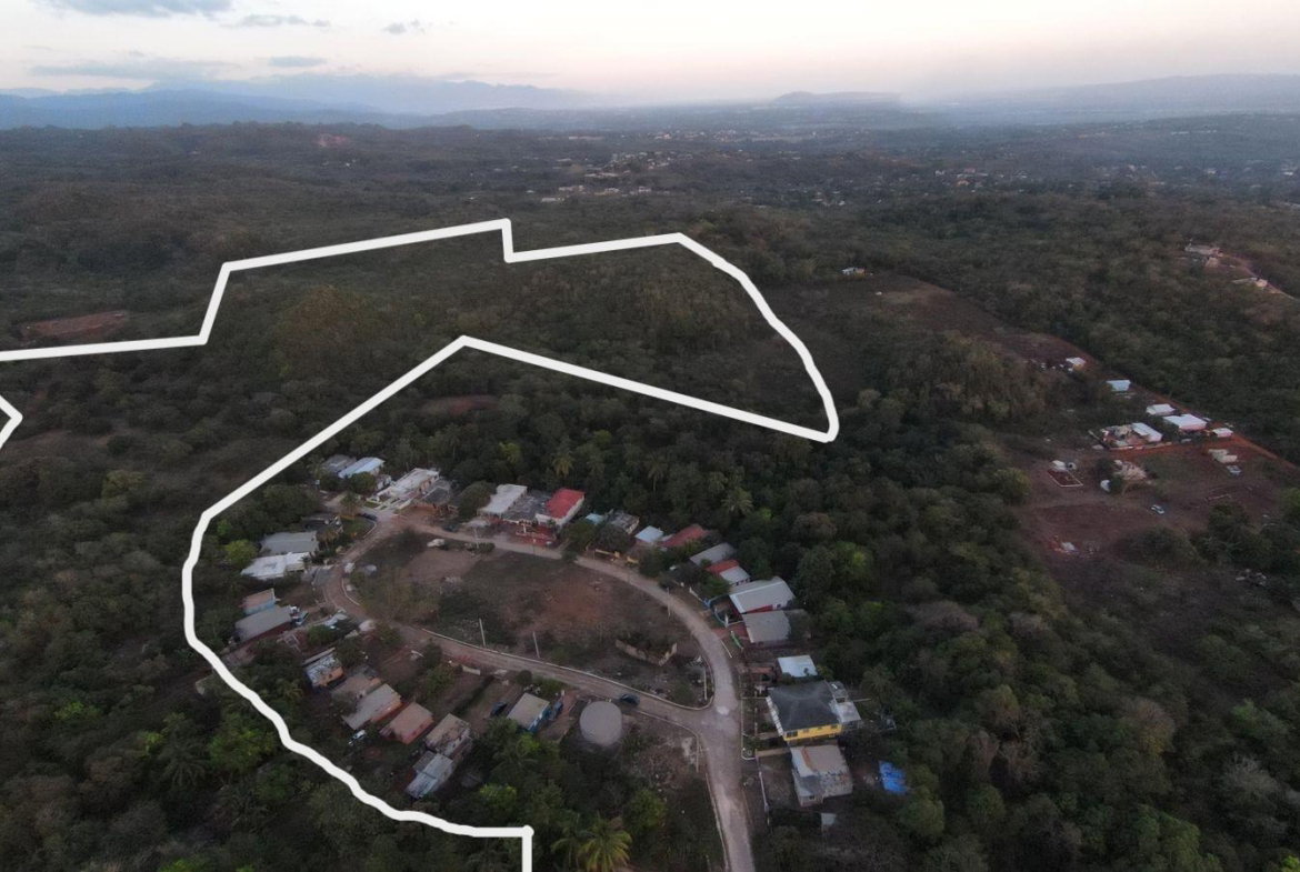 Fourth image of Dark Hole- Kitson Town in KITSON TOWN, St. Catherine, Jamaica - property is For Sale