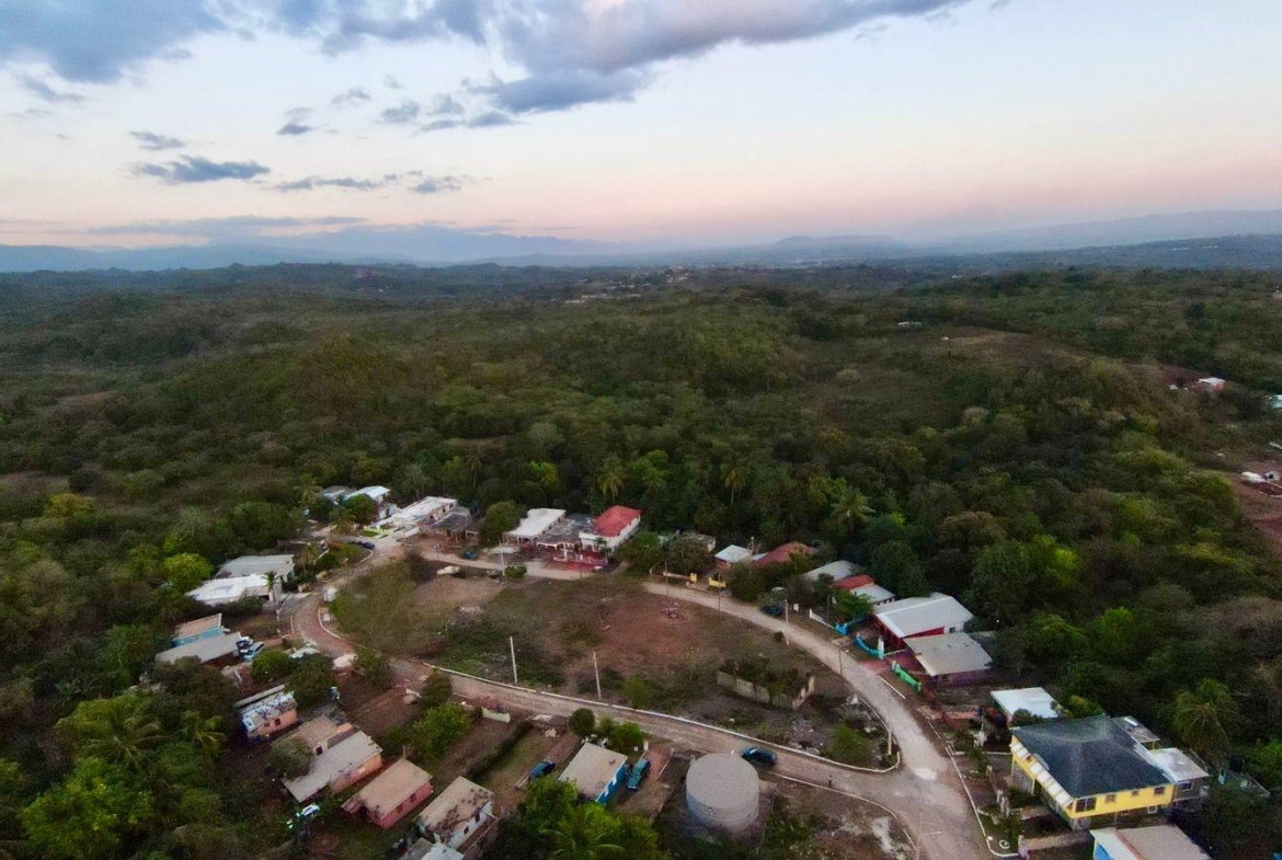 Ninth image of Dark Hole- Kitson Town in KITSON TOWN, St. Catherine, Jamaica - property is For Sale