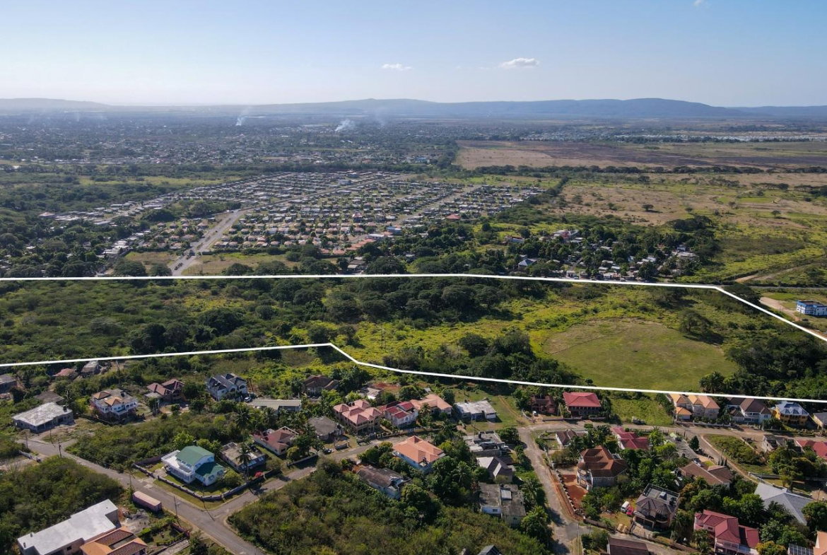 Eleventh image of St. John's Road in Green Acres, St. Catherine, Jamaica - property is For Sale