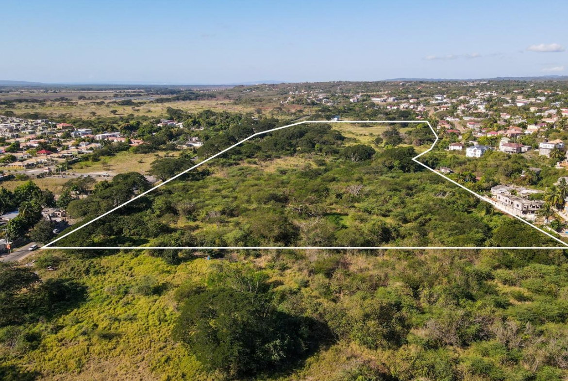 Third image of St. John's Road in Green Acres, St. Catherine, Jamaica - property is For Sale