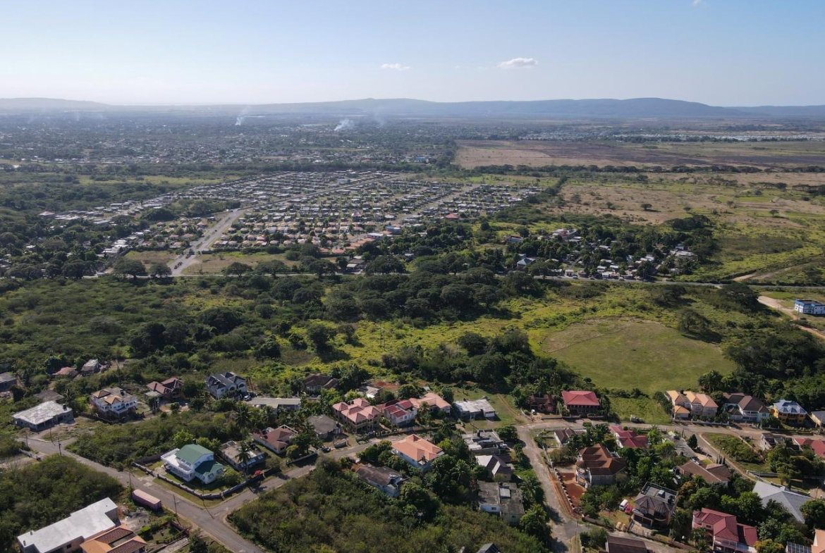 Twenty-Fourth image of St. John's Road in Green Acres, St. Catherine, Jamaica - property is For Sale
