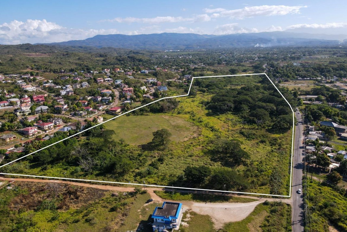 Ninth image of St. John's Road in Green Acres, St. Catherine, Jamaica - property is For Sale