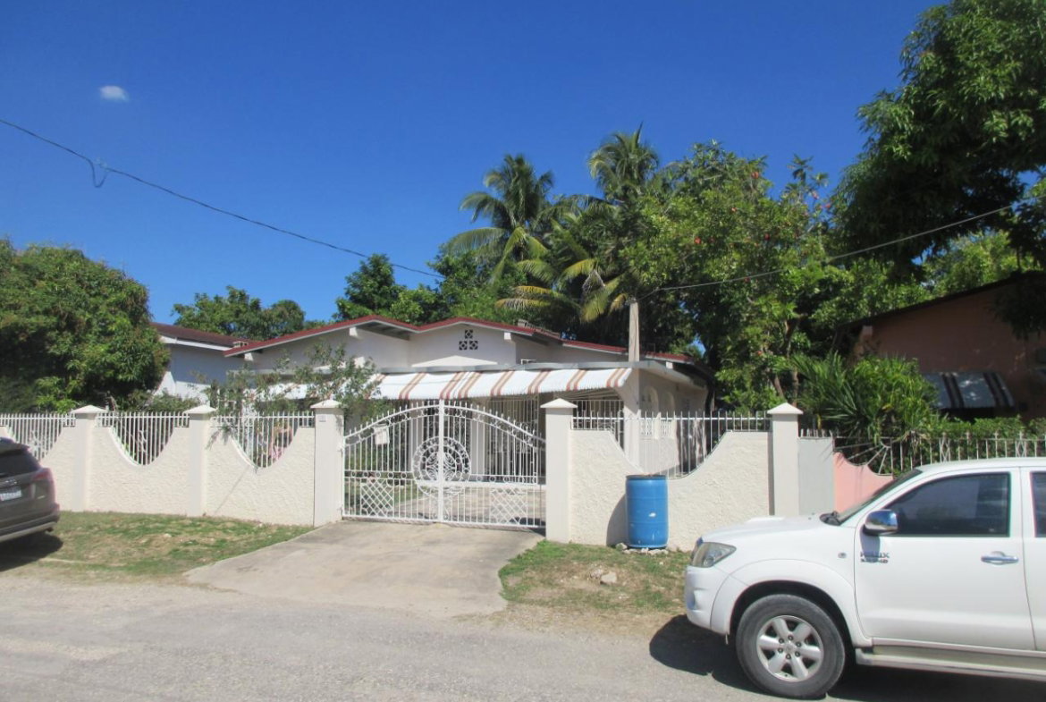 Eighteenth image of 8 Toronto Drive in Spanish Town, St. Catherine, Jamaica - property is For Sale