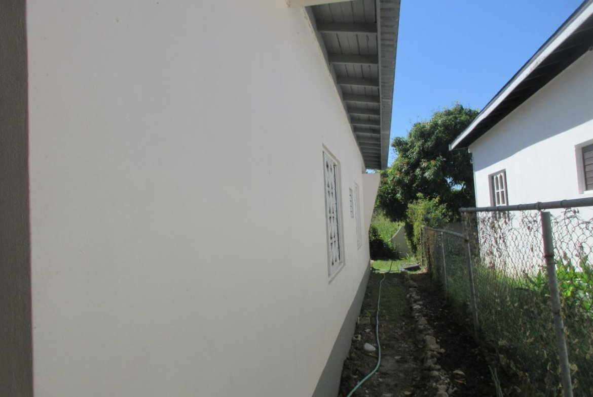 Fourth image of 8 Toronto Drive in Spanish Town, St. Catherine, Jamaica - property is For Sale