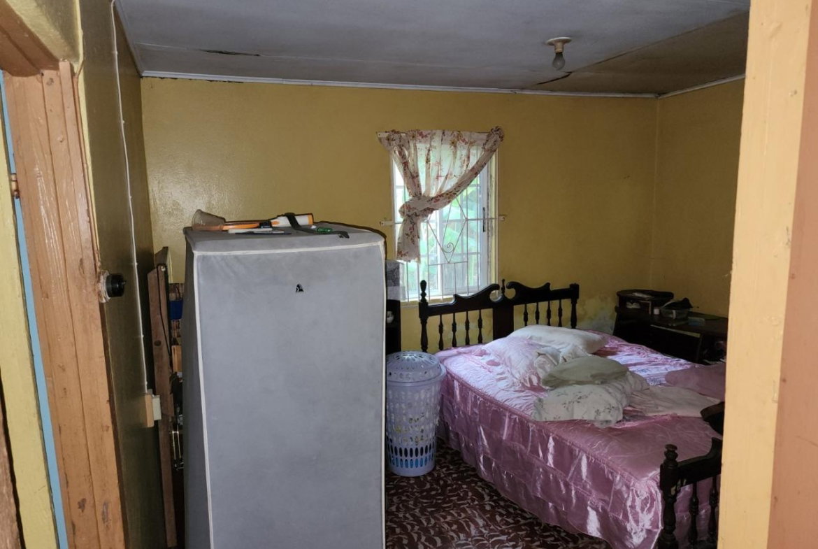 Fourteenth image of Baillieston Clarendon in Baillieston, Clarendon, Jamaica - property is For Sale