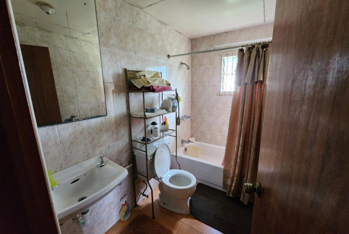 Nineteenth image of Baillieston Clarendon in Baillieston, Clarendon, Jamaica - property is For Sale