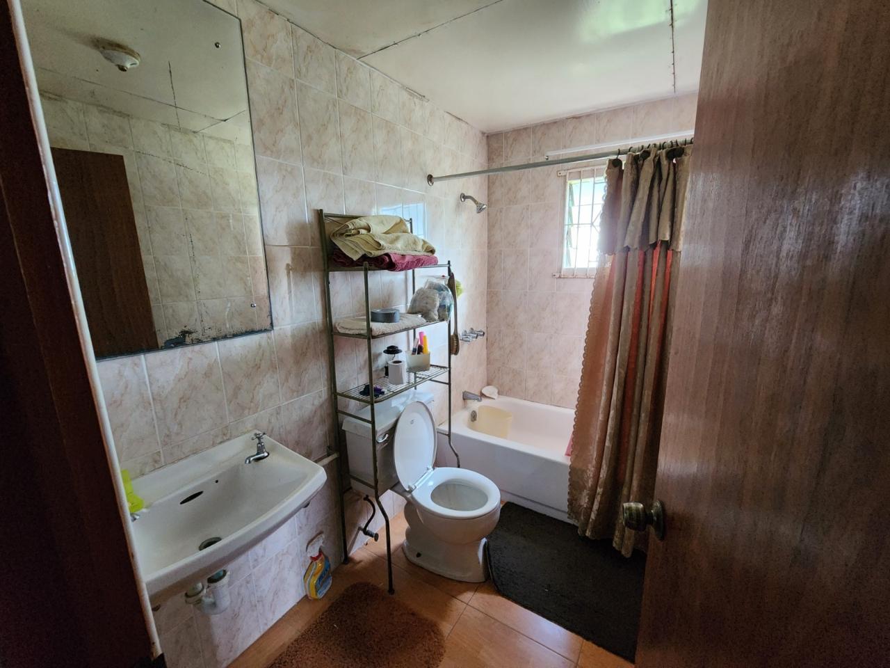 Nineteenth image of Baillieston Clarendon in Baillieston, Clarendon, Jamaica - property is For Sale